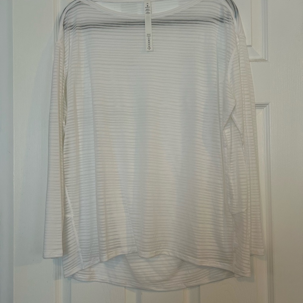 Lululemon Back in Action Long Sleeve Shirt